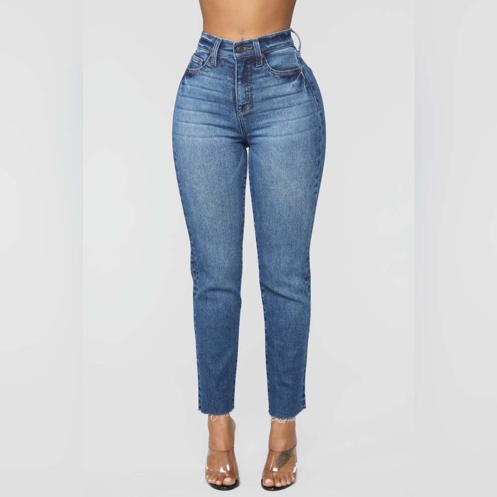 High Rise Mom Jeans - Medium Blue Wash
